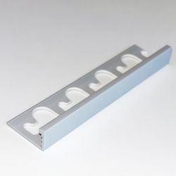 Proterminal PVC grau H=12,50mm L=2,70m